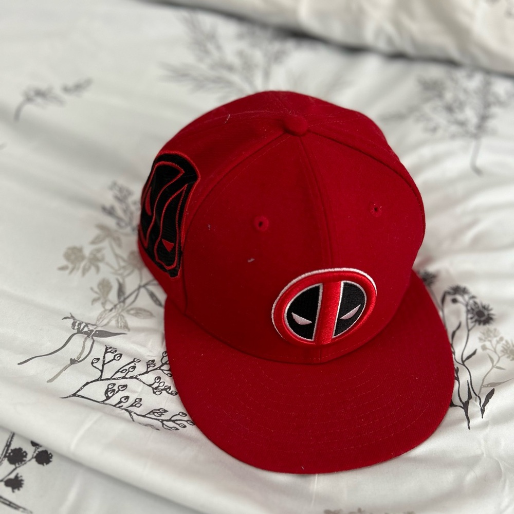 Red Deadpool Hat. SnapBack flatbill